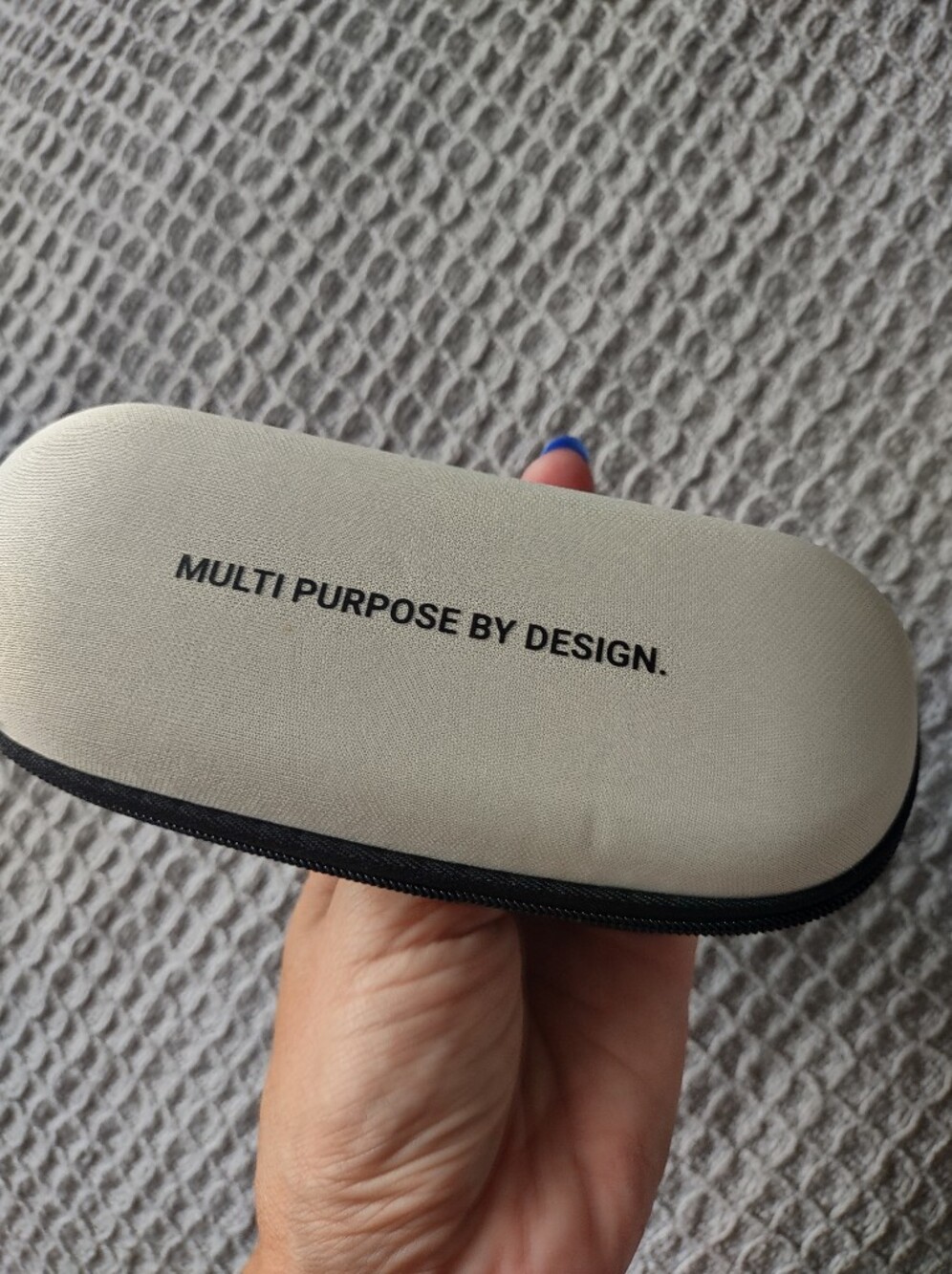 Bench Boys Camouflage Sunglasses with Case - Picture 5 of 6